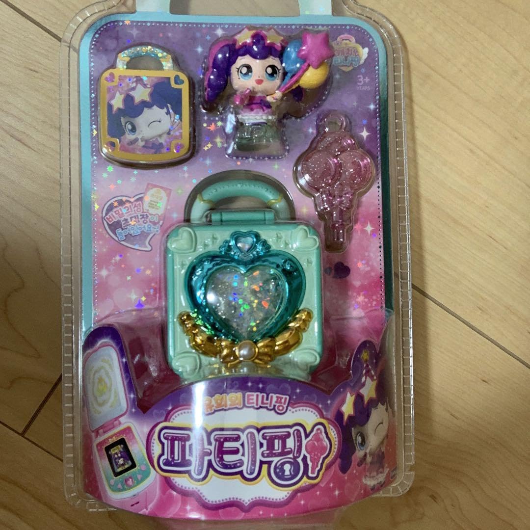 韓国　ティニピン　フィギュア 71Uejh0q4qL._UF350,350_QL50_.jpg