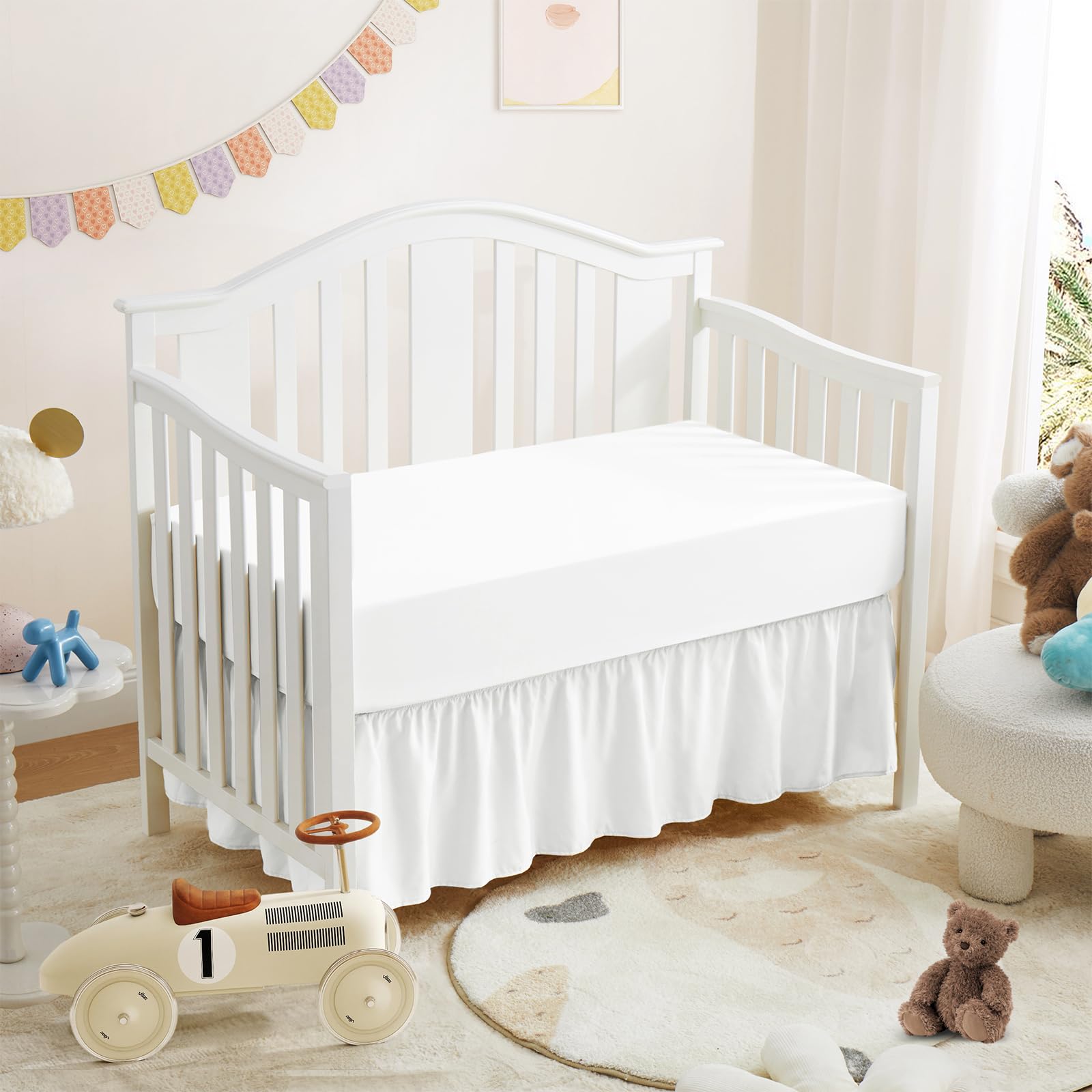 Horbaunal Juego de 2 sábanas para cuna, color blanco | Falda de cama para cuna de 28 x 52 pulgadas, volantes de caída de 14 pulgadas, falda de cama de microfibra para niños y niñas