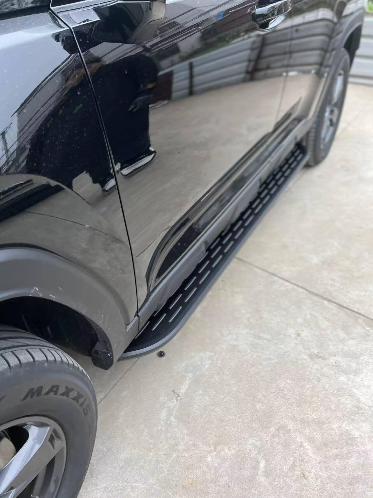 Deski do biegania pasujące do Ford Explorer 2016-2019 Heavy Duty | 2 szt. aluminiowych stałych stopni bocznych | zestaw bez wkręcania | pedały akcesoria samochodowe (1 zestaw) (CKLH)