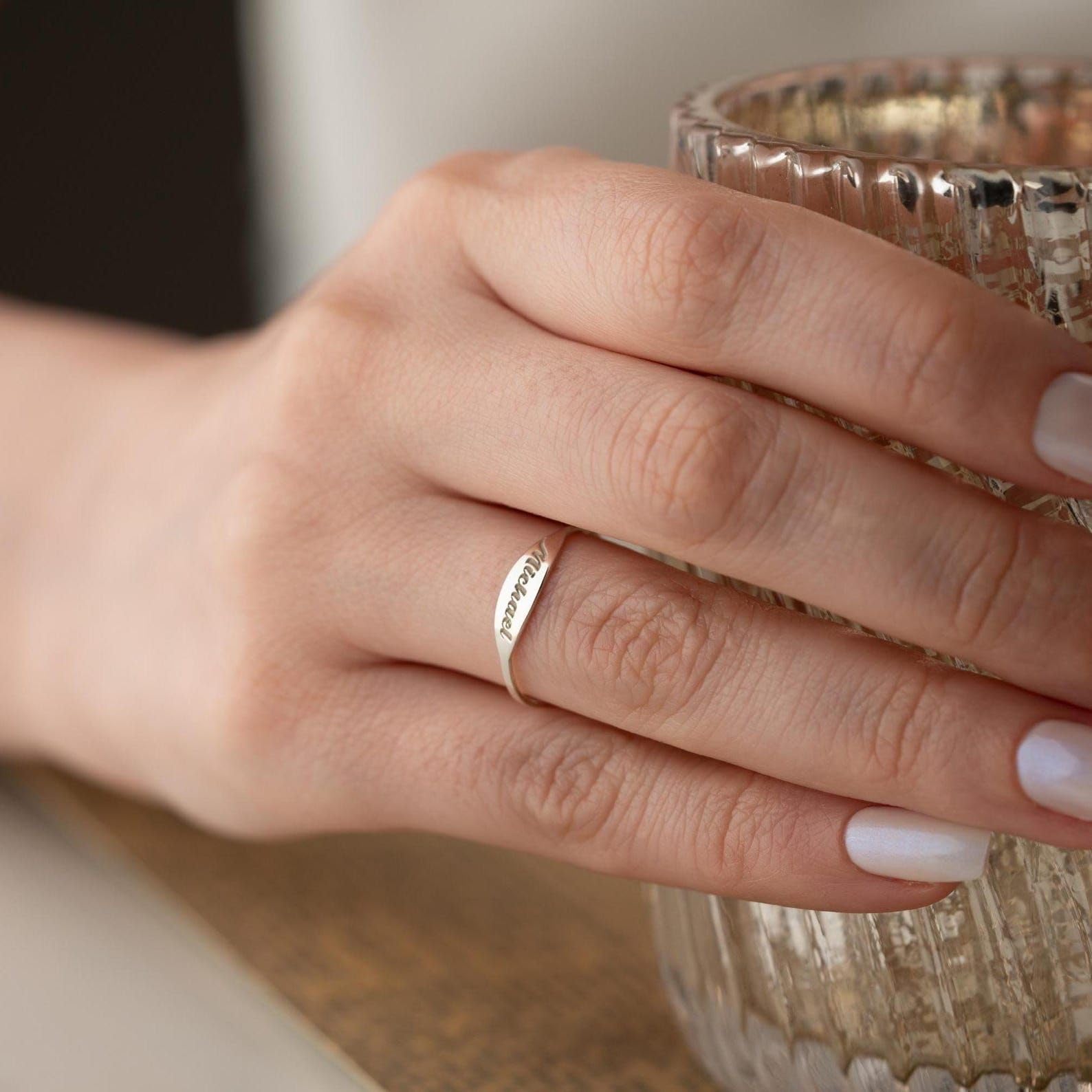 Sterlingsilber 925 Namensring individuell Datum Eingraviert Andenken filigran Schmuck für Erinnerung