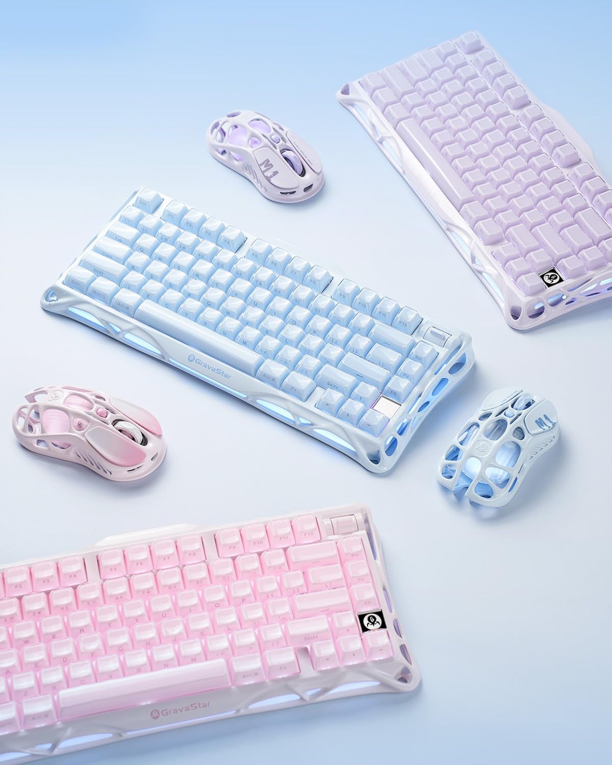 GravaStar Mercury M1 Pro Mouse Gaming, Lega di magnesio ultraleggera, 26.000 DPI, Sensore PAW3395DM, 5 tasti programmabili, Cablato/2.4G/BT, Fino a 200 h di batteria (Blu Ghiaccio)