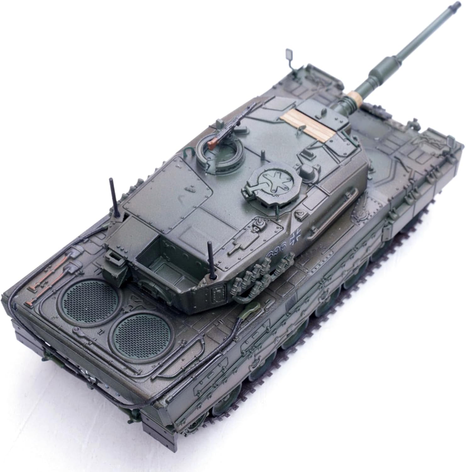 1/72 German Army Leopard 2A4 Tank Finished Alloy Model Memorial Fighting Tank Vehicle Souvenir for Collection & Display