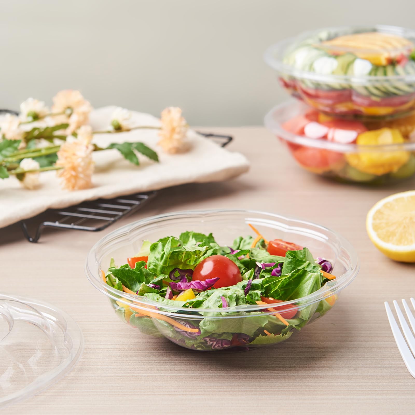 FULING [50 juegos de cuencos de plástico transparente de 18 onzas con tapas herméticas desechables para llevar, recipientes para mezclar para frutas, quinua, almuerzo y preparación de comidas.»