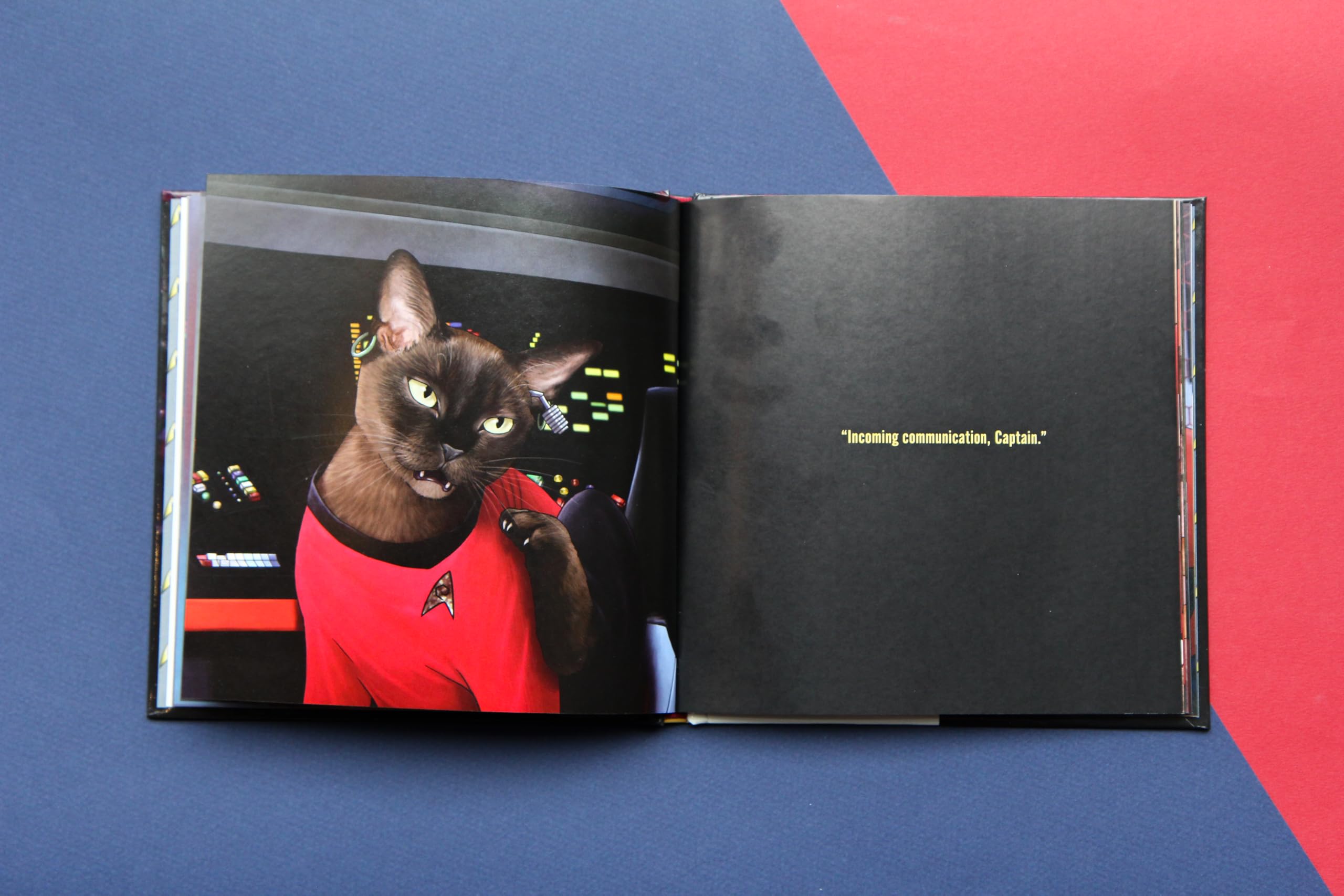 Star Trek Cats: (Star Trek Book, Book About Cats) (Star Trek x Chronicle Books)