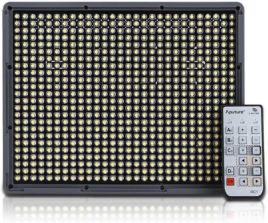 ඉදිරිපස view of Aputure Amaran HR672S LED Video Light Panel