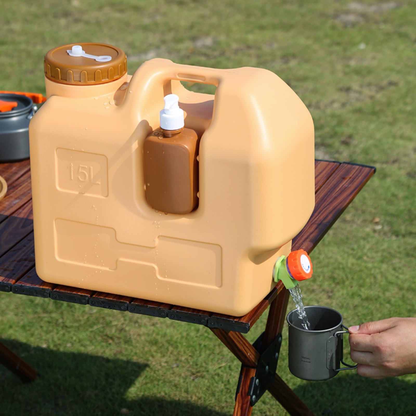 15L Camping Wasserkanister mit Zapfhahn, Tragbarer Wasserbehälter mit Seifenspender, BPA-frei, Auslaufsicherer Wassertank für Camping, Auto, Wandern, Picknick, Notfälle