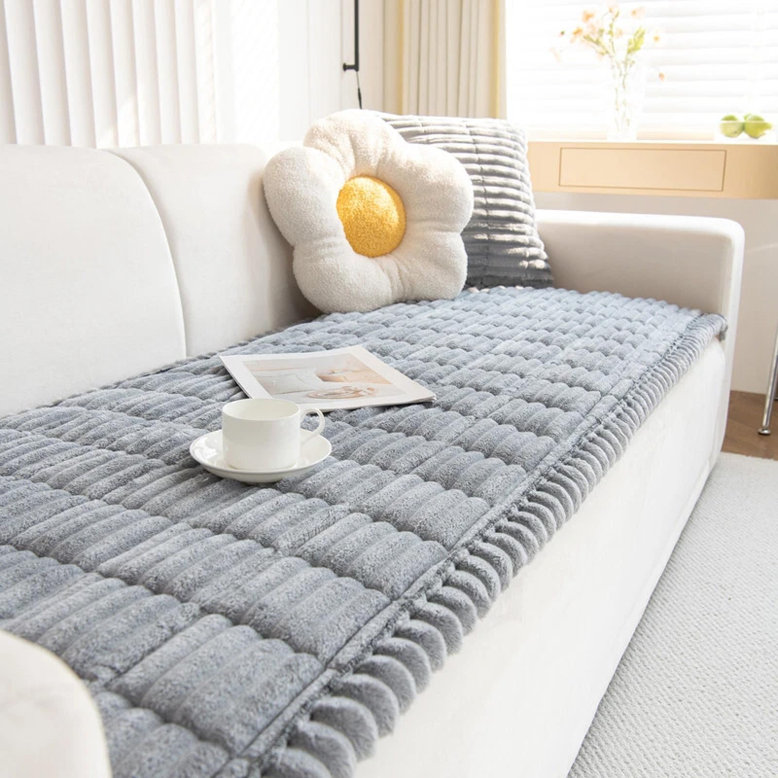 XZQYYY Thick Sofa Covers Washable, Soft Corduroy Couch Covers 2 3 4 Seater, Non-Slip Sofa Slipcovers, Pet-Friendly Couch Cover Furniture Protector for Living Room
