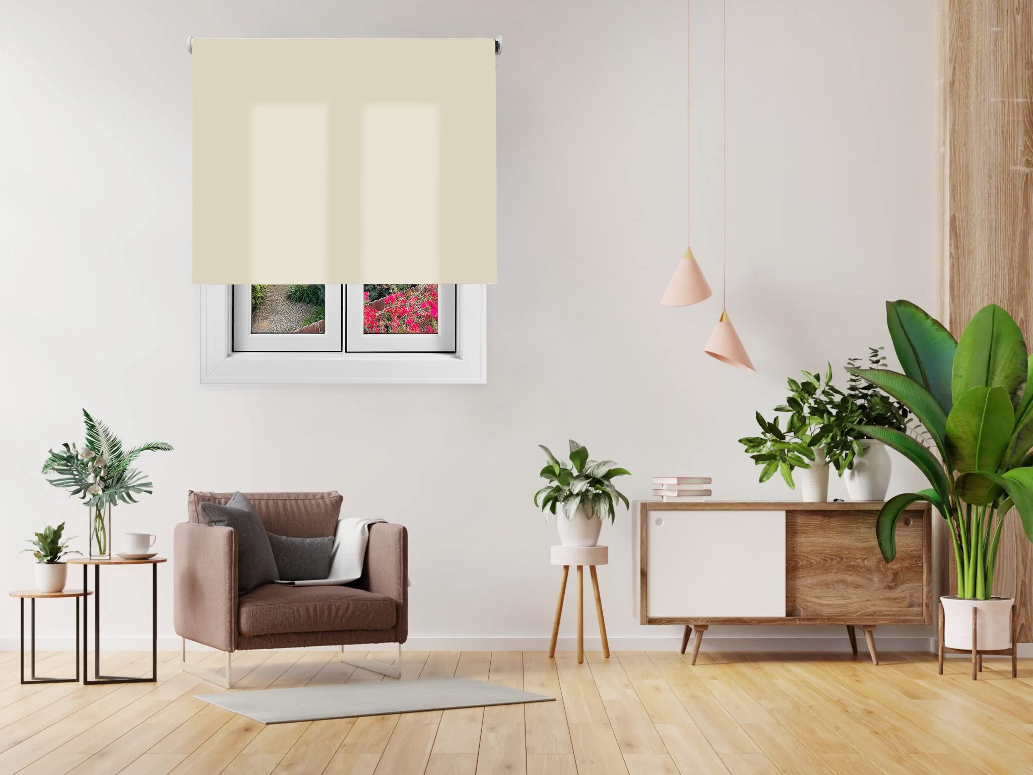 SmartRoll Battery.Estor Enrollable con batería Recargable.Mando a Distancia.Opción Wi-Fi con Puerta de Enlace Zigbee(no incluida).Ajustamos a Medida, sin Cargo y con una Llamada.Medidas Ancho x Alto.