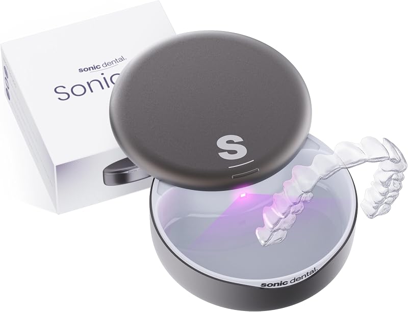 Estuche para alineadores y retenedores Sonic Go - Estuche seco portátil con luz para alineadores y retenedores transparentes - Sin agua, sin tabletas, sin remojo - Estuche de aluminio, USB-C, batería de 2 meses