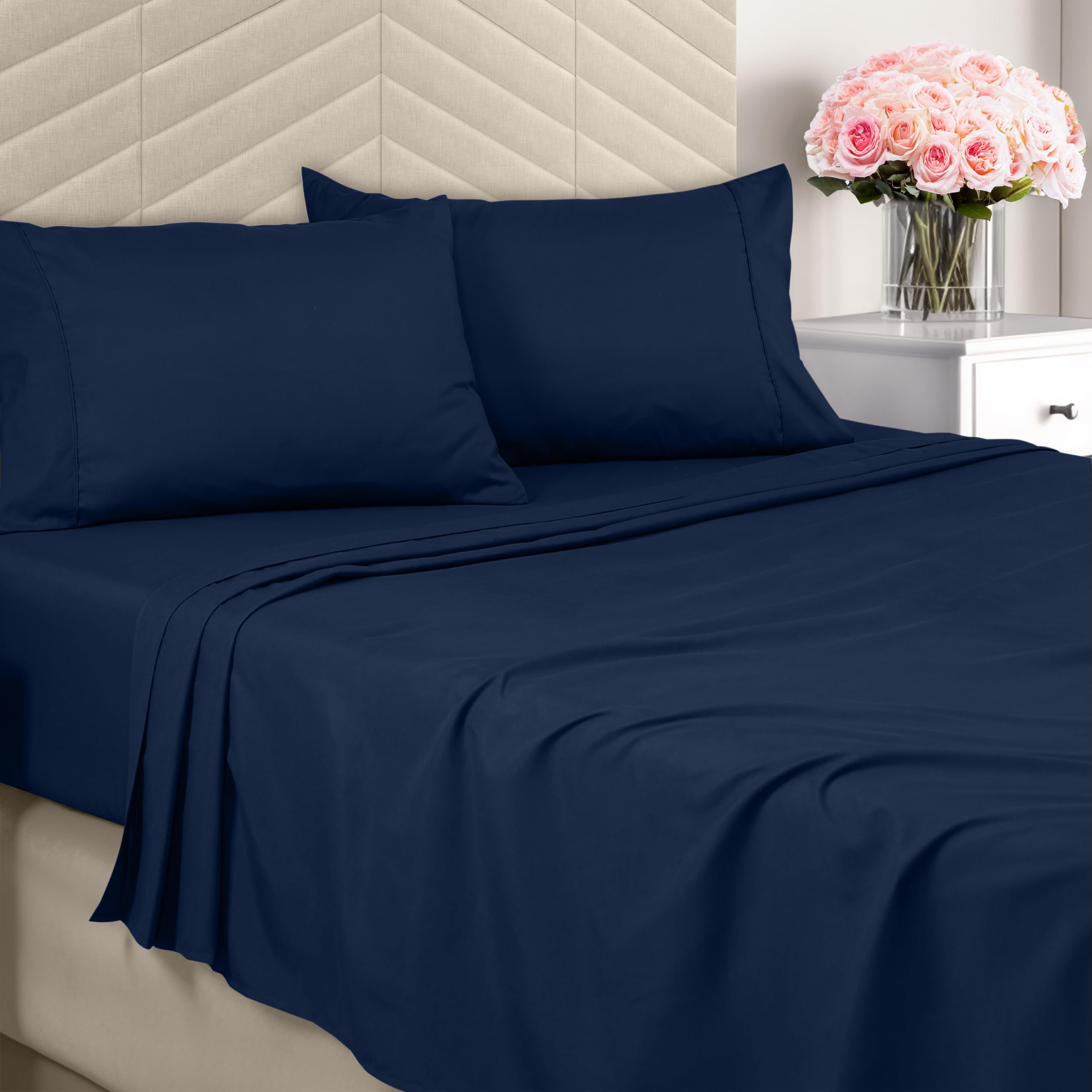 Utopia Bedding King Sheet Set - Brushed Microfiber - Soft Bed Sheets for King Size Bed - Includes 1 Fitted, 1 Flat, & 2 Pillow Cases - Deep Pocket (Navy)