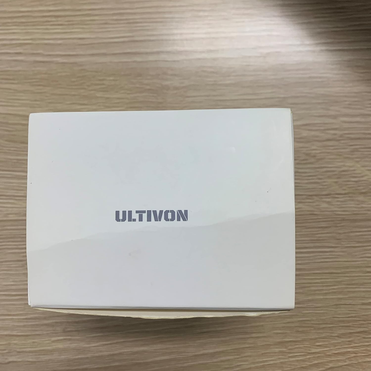 Contents of the Ultivon E100 Security Camera package