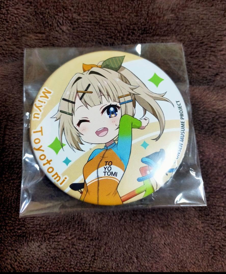 Amazon | 温泉むすめ 豊富水由 ロードバイク 缶バッジ | バッジ | おもちゃ
