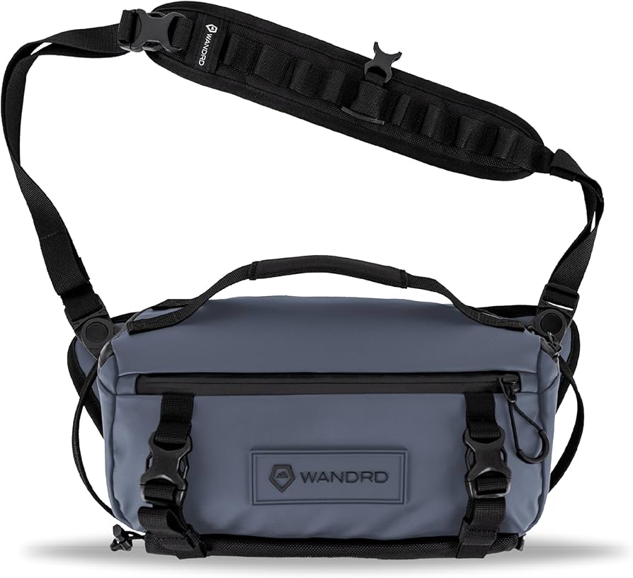 Amazon.com : WANDRD ROGUE V1 6L Sling: Compact Camera Sling and
