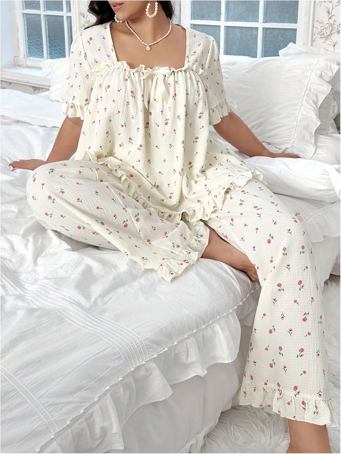 OYOANGLE Women's Plus Size Pajama Set Floral Short Sleeve Sleepwear Ruffle Pants 2 Piece Pjs Lounge Set - Image 4