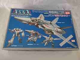 イマイ VF-1J バルキリー 1/72 可変型 プラモデル イマイ VF-1J バルキリー 1/72 可変型 プラモデル 超時空要塞