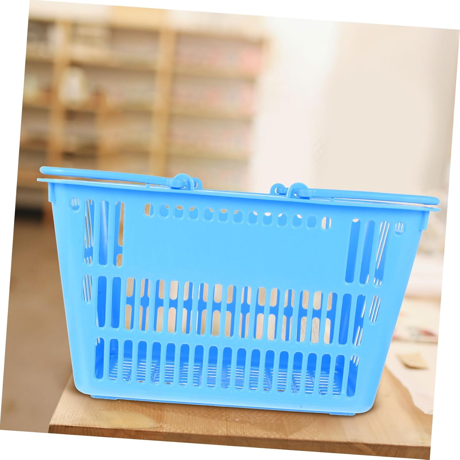Thickened Portable Plastic Shopping Basket with Hollow-Out Design Corrosion-Resistant Vegetable Storage and Sundries Organizer for Supermarket Kitchen and Bathroom Use