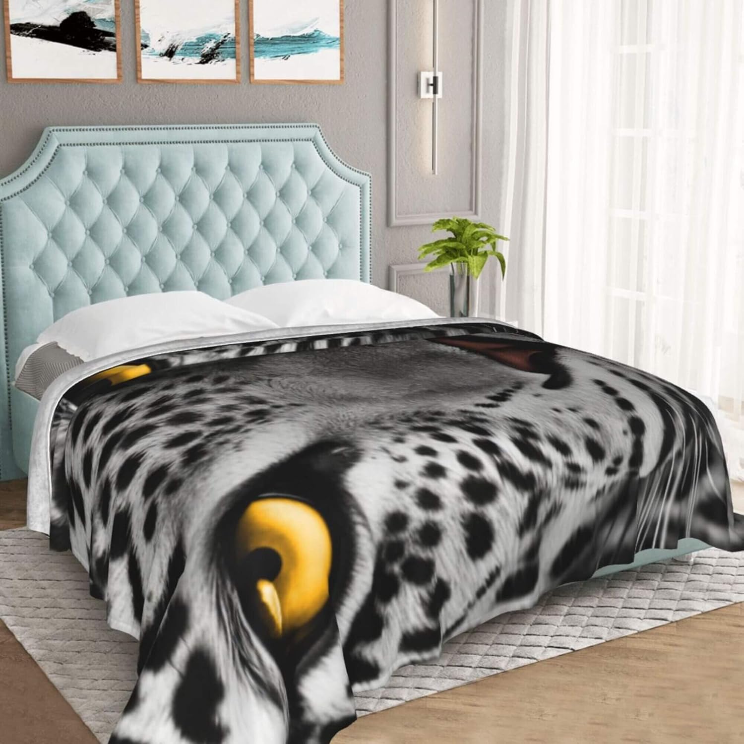 Custom Cheetah Blanket, 50"x60" Flannel Cool Cheetahs Themed Throw, Soft Nap Throw Blanket for Home Boys Girls Women Men Cheetah Leopard Lovers Gifts