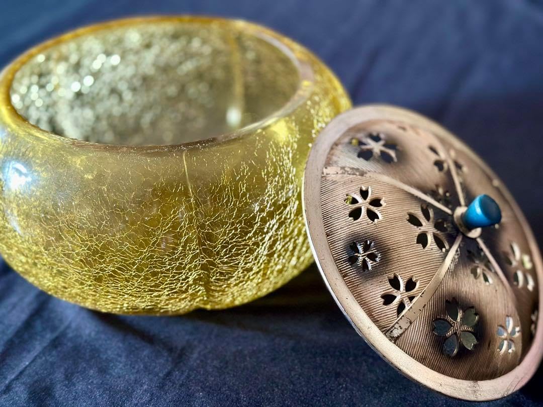 ☆レトロアンティーク☆お洒落な蓋付きかぼちゃ型菓子器☆ガラス製 レトロアンティークお洒落な蓋付きかぼちゃ型菓子器ガラス製