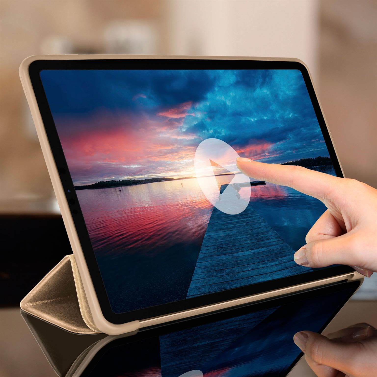 ONEFLOW Hülle für iPad Pro 11 (2018-2022) Schutzhülle ultradünn mit Ständer, Cover mit Auto Schlaf/Wach Funktion, Flip Case mit Magnet Standfunktion, Folio PU Leder Case, Gold
