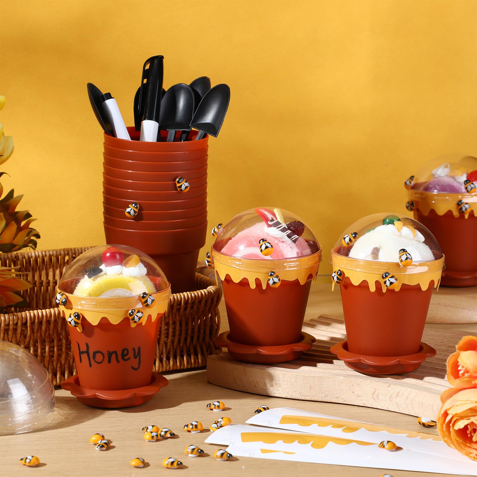 Amazon.com: Jingmore 30 Sets Bee Honey Jars Party Favors Bulk