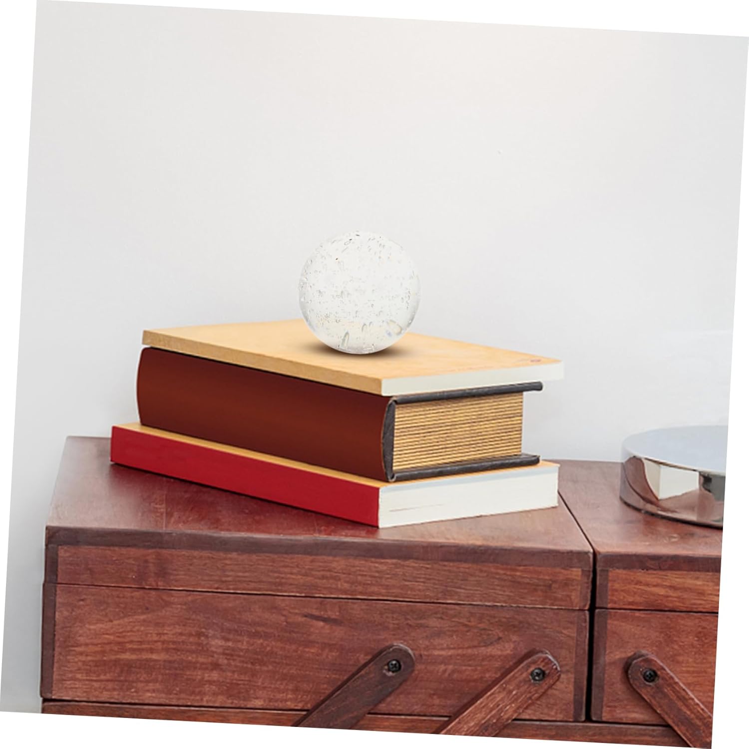 Creative Bubble Glass Ball Ornament Wear-Resistant Crystal Sphere for Home Decor Photography and Meditation Elegant Tabletop Decoration