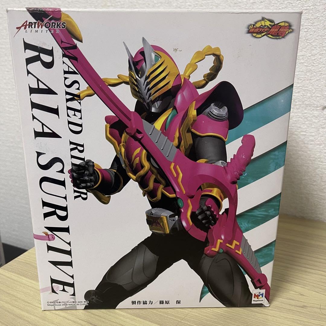 Amazon | 仮面龍騎 ライア サバイブ フィギュア | フィギュア・ドール 通販
