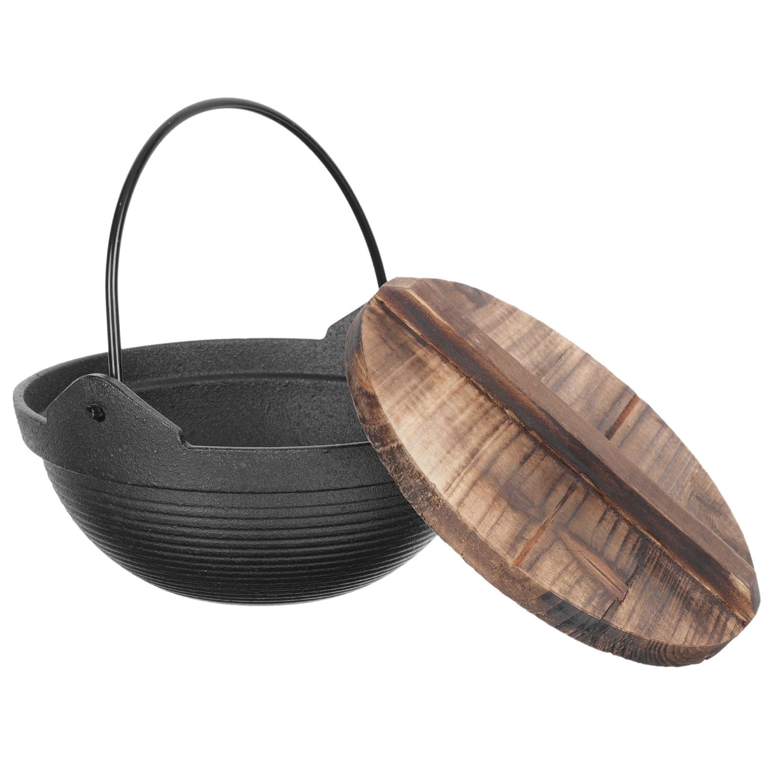 Casserole haute température pour cuire un poulet en camping sauvage