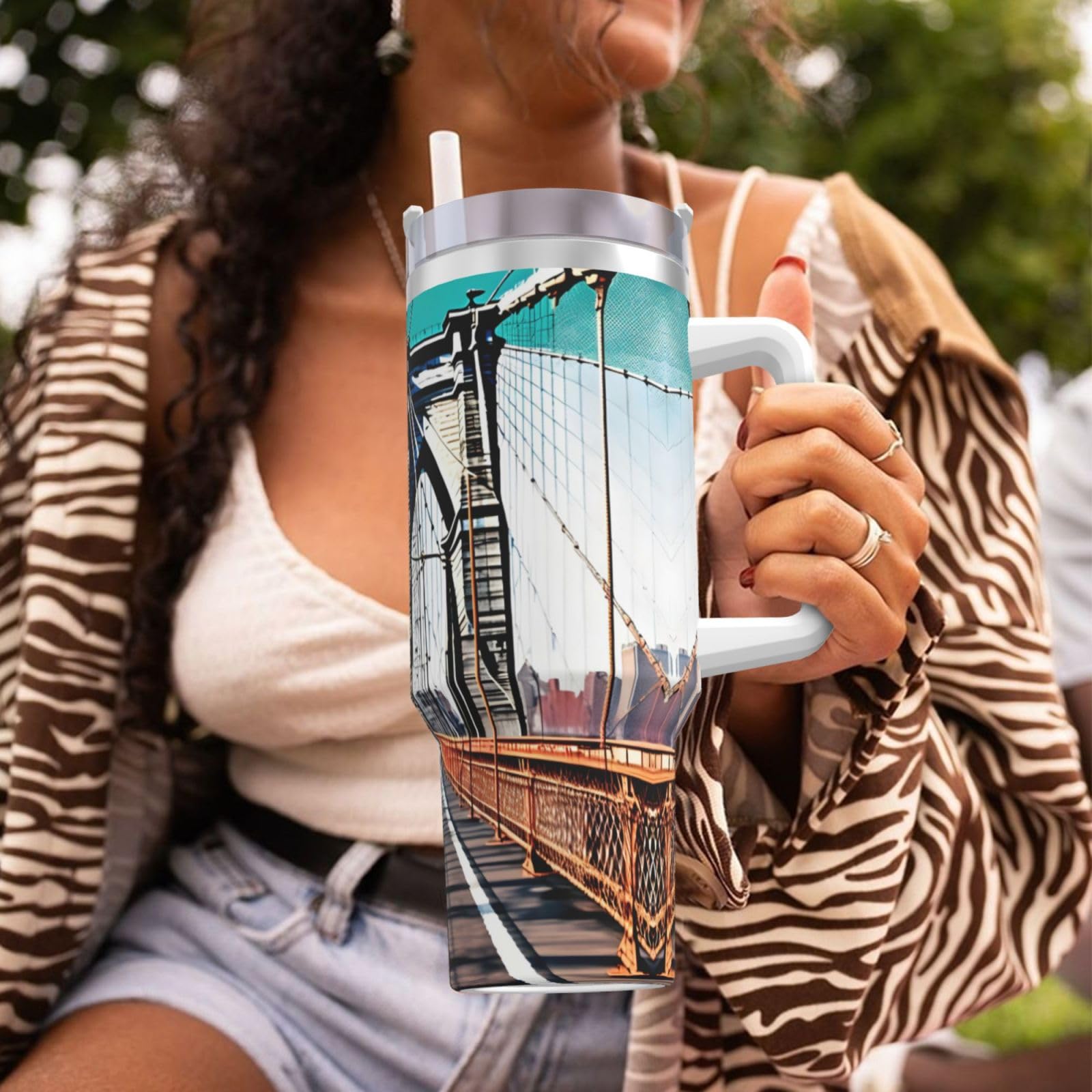 Brooklyn Bridge Wasserflasche aus Edelstahl, doppelwandig, isoliert, mit Griff und Strohhalm-Deckel, 1,2 l
