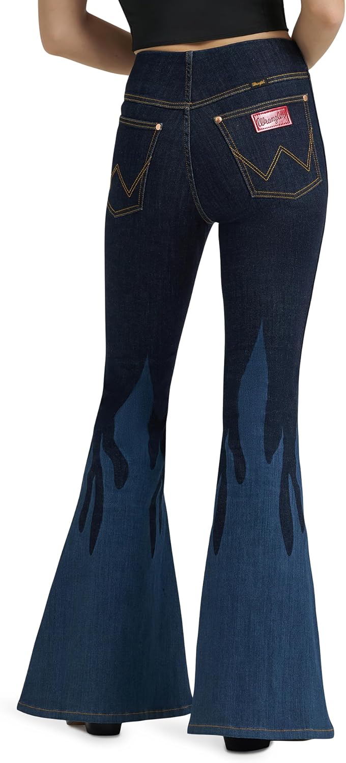 Wrangler X Women's Lainey Wilson Pull on Bell Jean - Washed Black