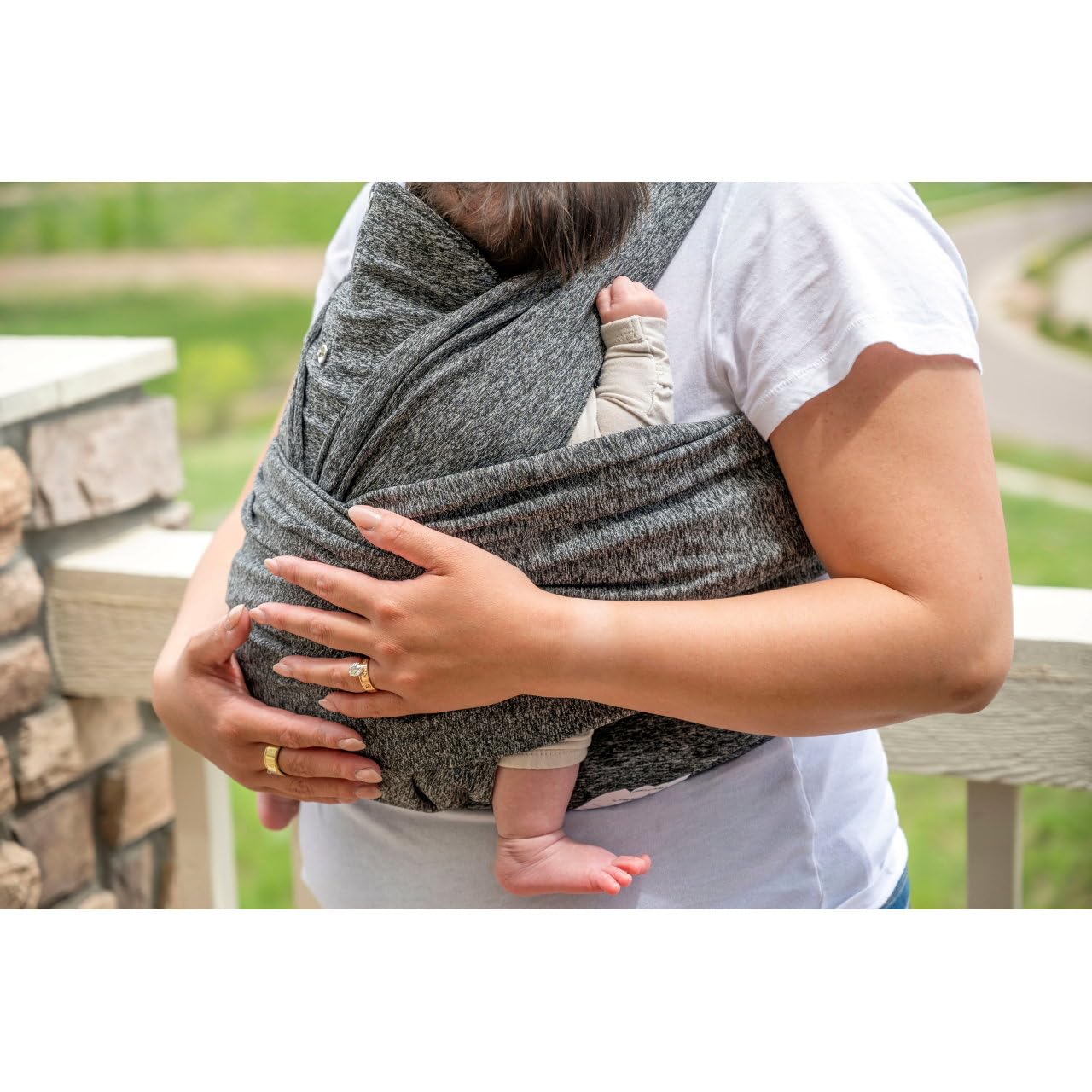 Boppy Nosidełko dla niemowląt, dziecko, matka, ergonomiczna, z uchwytem na głowę i szyję, łatwe do noszenia, regulowane, szerokie opaski, 0 miesięcy+, szary