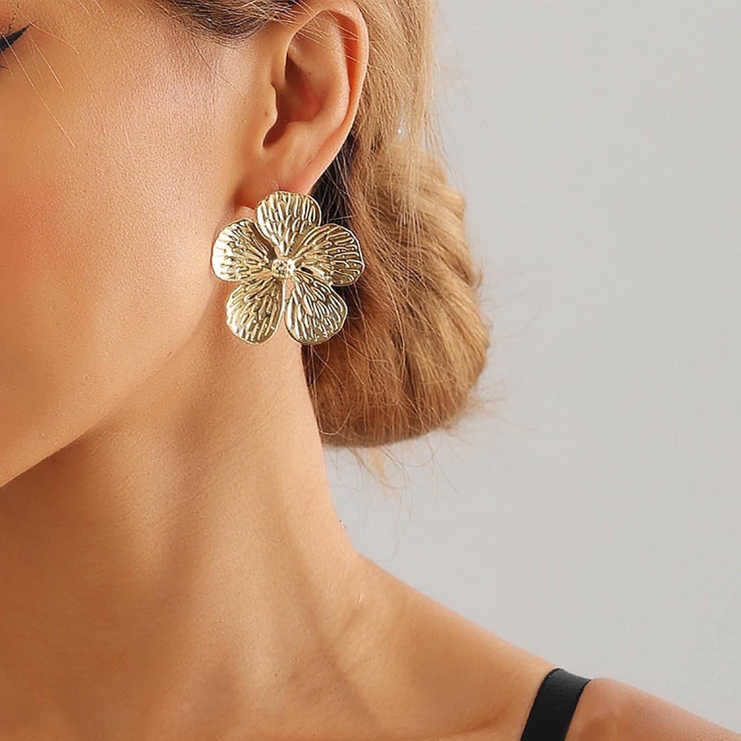 Boho Flower Petal Earrings Large Floral Earrings Gold Floral Flower Earrings Exaggerate Metal Flower Statement Earrings Jewelry for Women - Image 2
