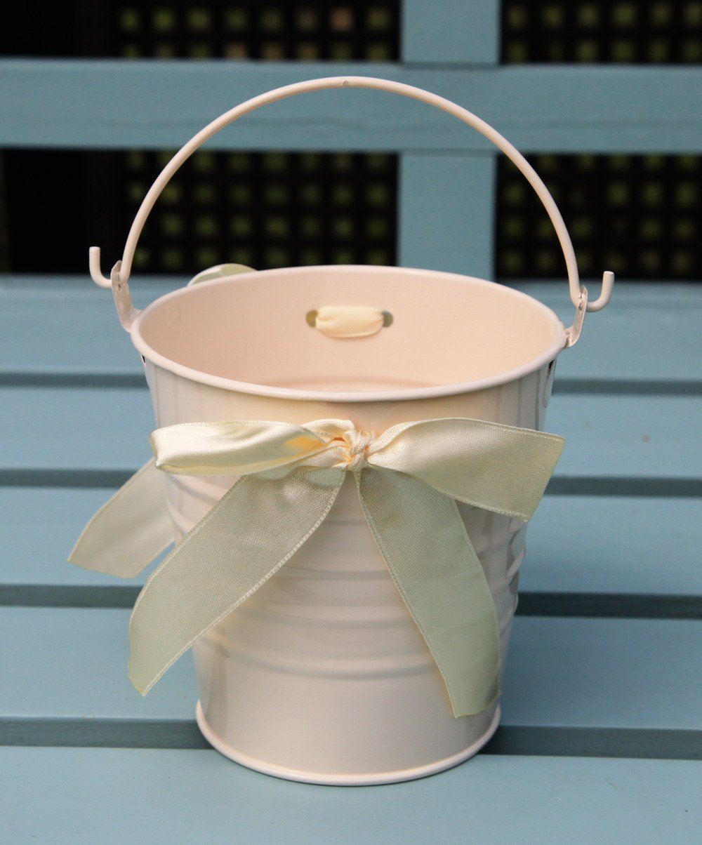 METAL TIN FLOWER BUCKET WITH RIBBONS POT CONTAINER WEDDING FAVOURS 10.5CM (cream)