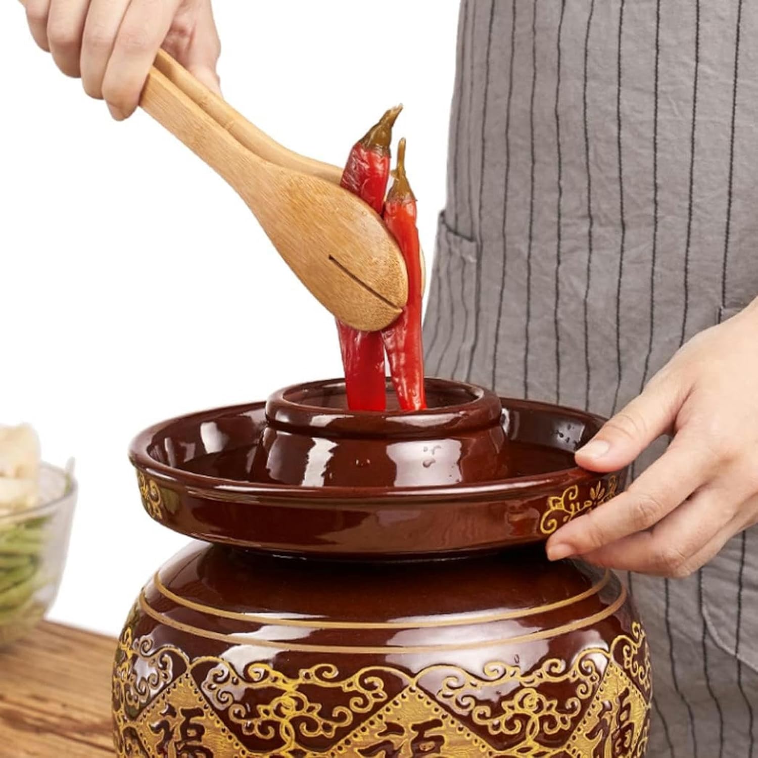 Thickened Ceramic Fermentation Crock Pickling Pot,Traditional Chinese Porcelain Pickle Jar,Fermenting Jar with Water Seal Airlock Lid Stoneware Fermenter for Kimchi 5.5KG*1