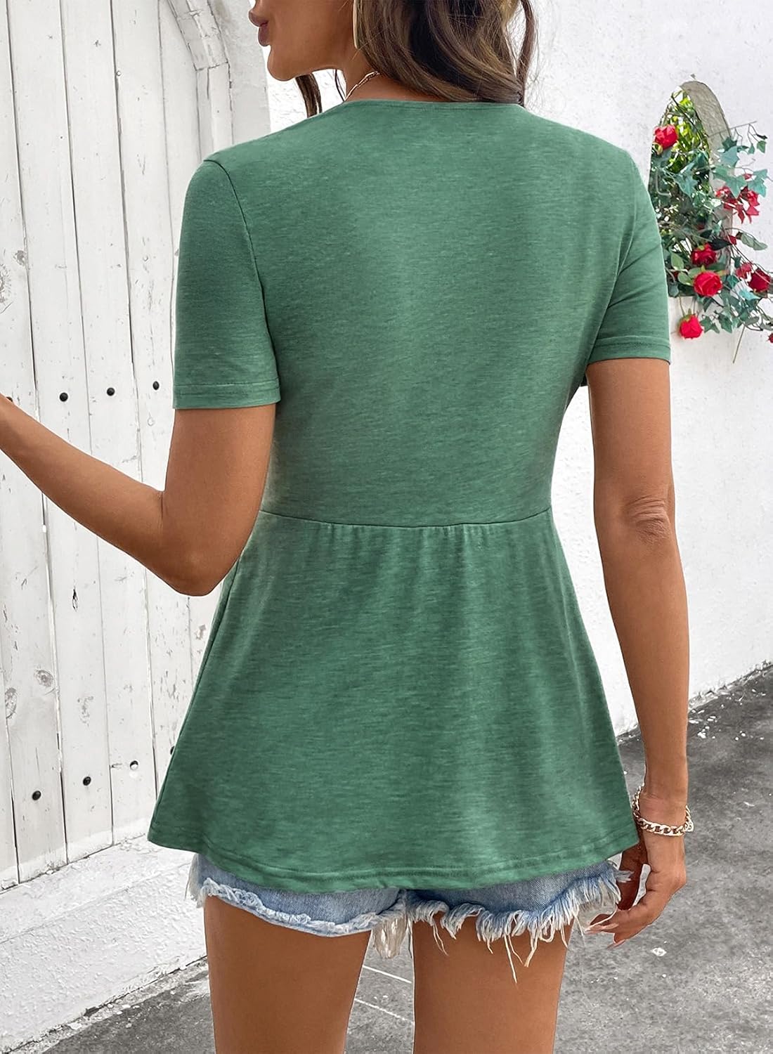 Acelitt Women's V Neck Short Sleeve Twist Front T Shirts,S-XXL - Image 4