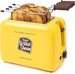 Grille-pain Nostalgia Deluxe pour sandwichs au fromage grillé avec paniers de grillage faciles à nettoyer - Molette de réglage de la cuisson et fentes extra larges - Jaune