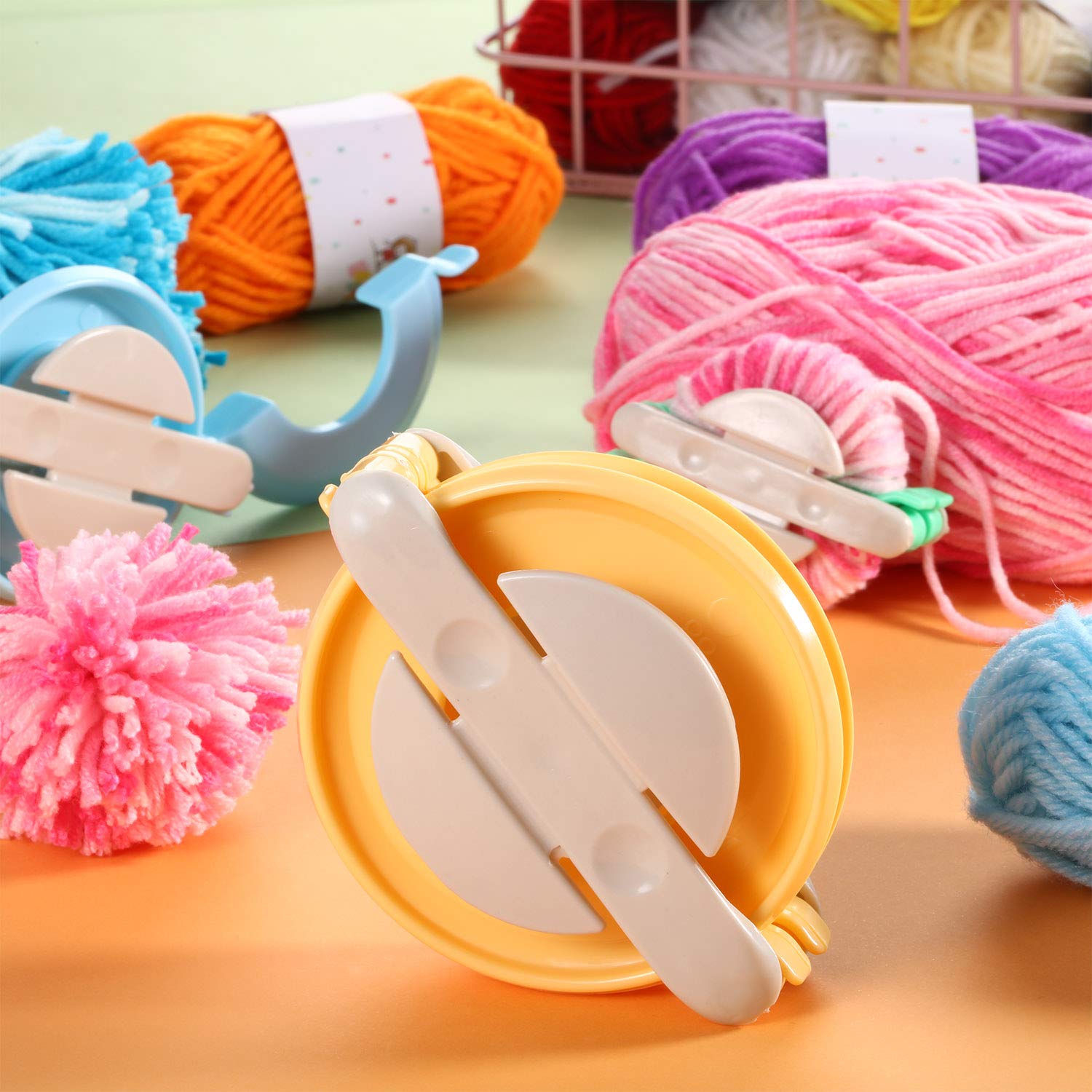 Amazon.com: WILLBOND 6 Size Pompom Maker for Yarn Pom Pom Making
