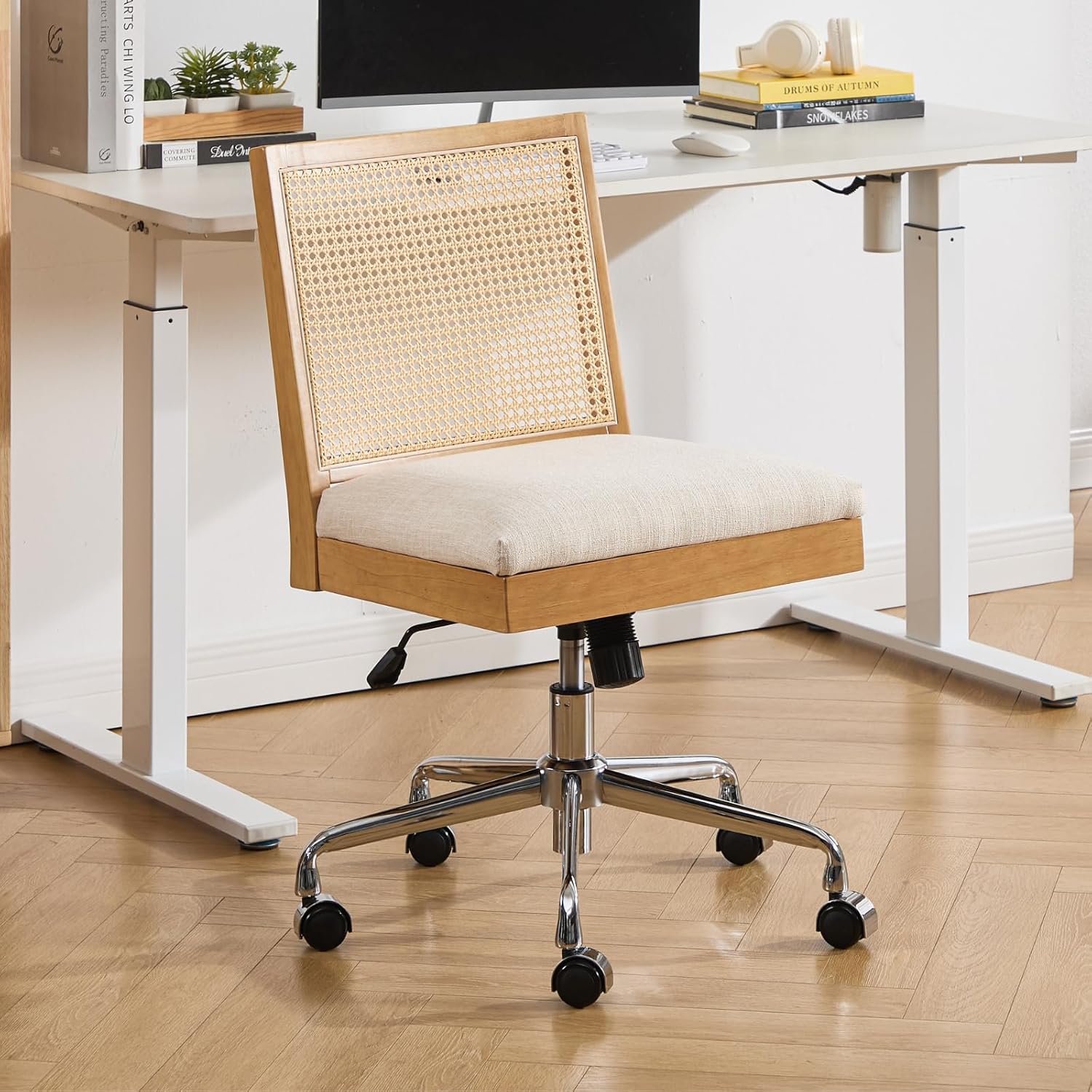 CIMOTA Rattan Home Office Chair, Modern Armless Swivel Desk Chair with Adjustable Height & Wheels, Upholstered Computer Task Chair for Study Bedroom Living Room, Natural Finish