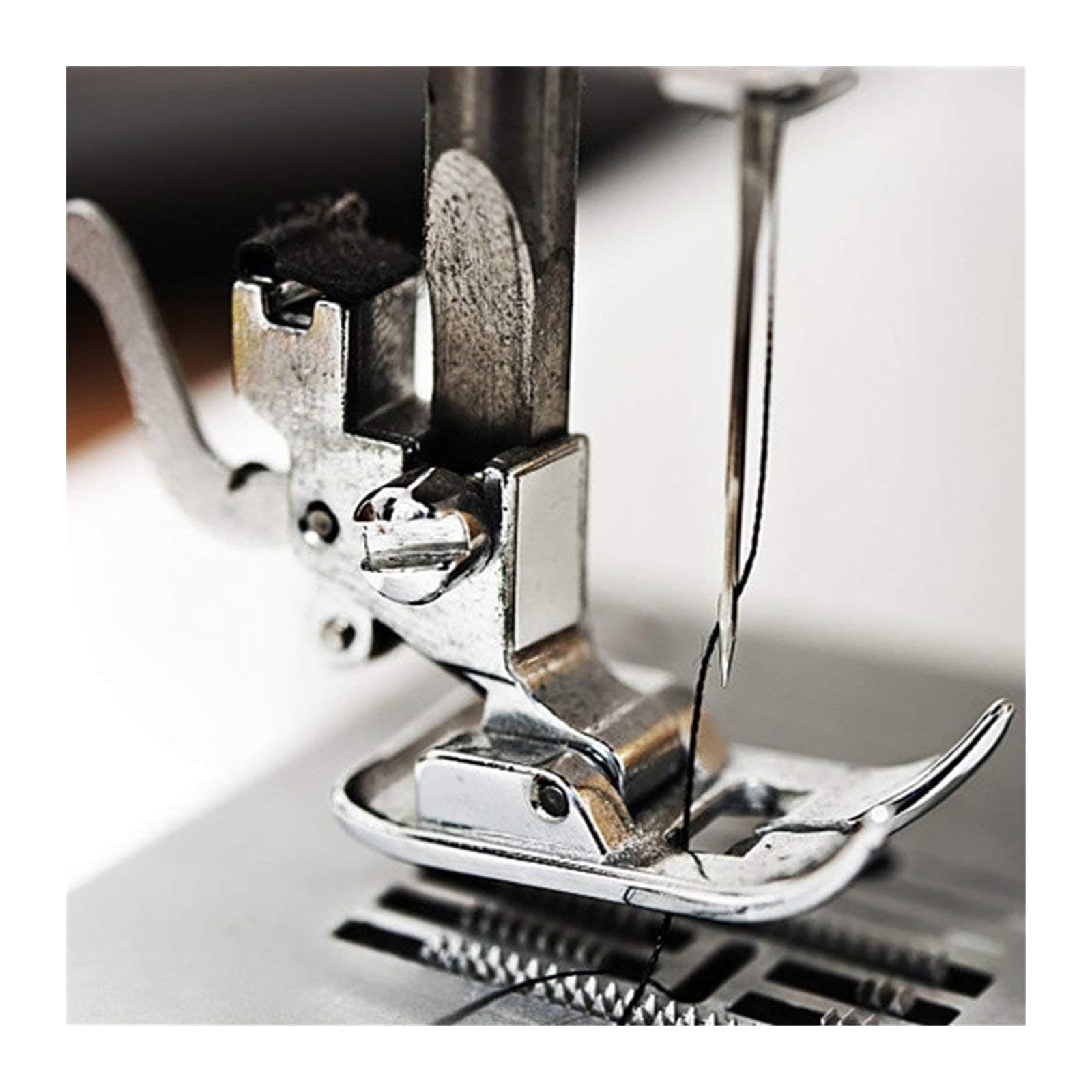 2 szt. Uniwersalna stopka dociskowa do pikowania i adaptera z niskim chwytem akcesoriów domowych maszyn szycia