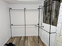 Review Image by Pulaski Shaw