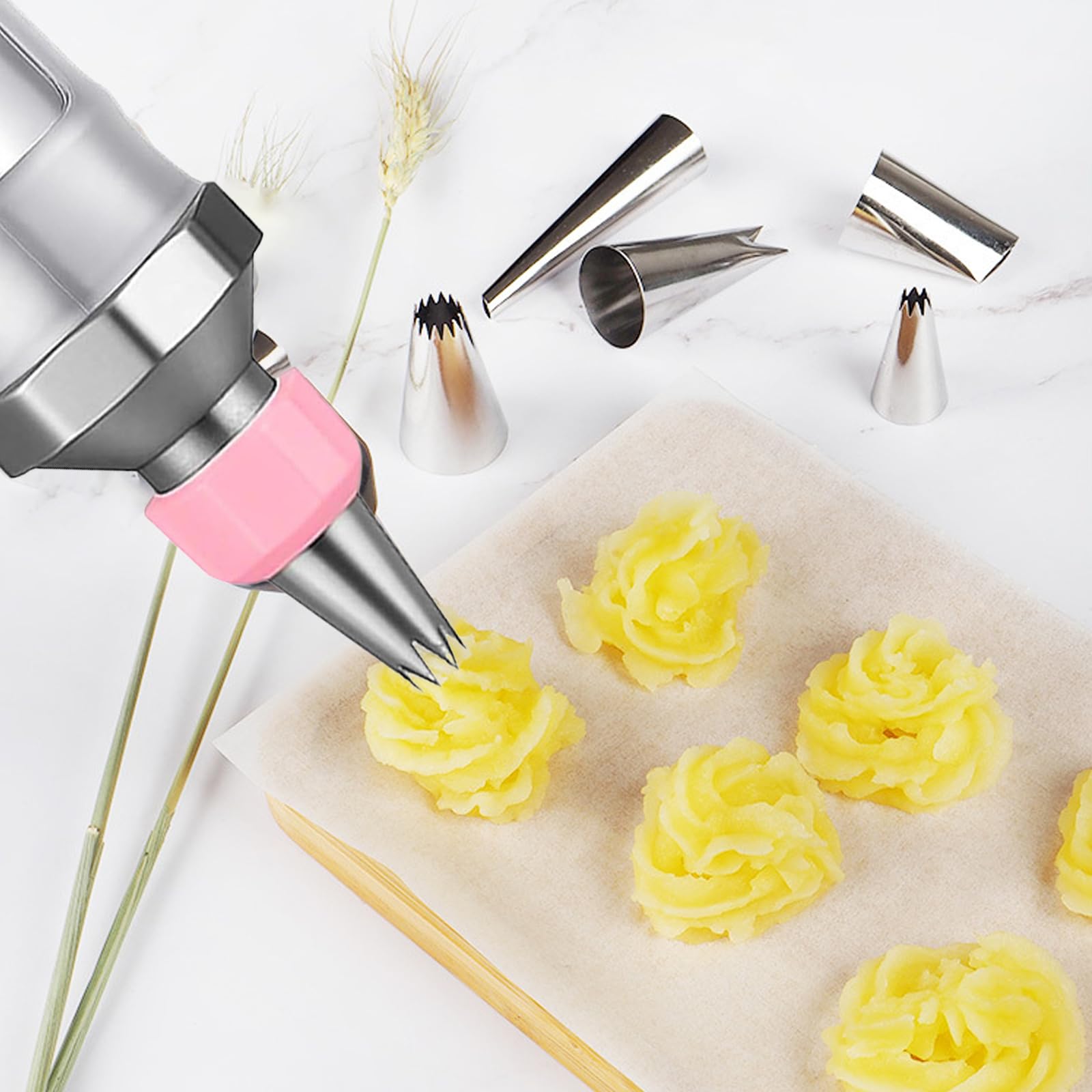 Seringue à gâteau en acier inoxydable avec 6 douilles, seringue à crème professionnelle, réutilisable, accessoire de pâtisserie pour décoration de gâteaux, beignets, cupcakes, pâtisseries (rose)