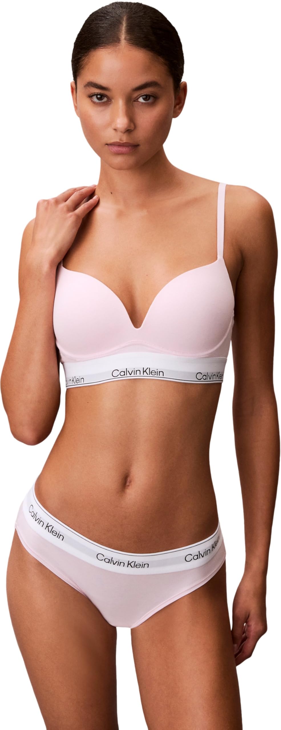 Mode von Calvin Klein & Tommy Hilfiger