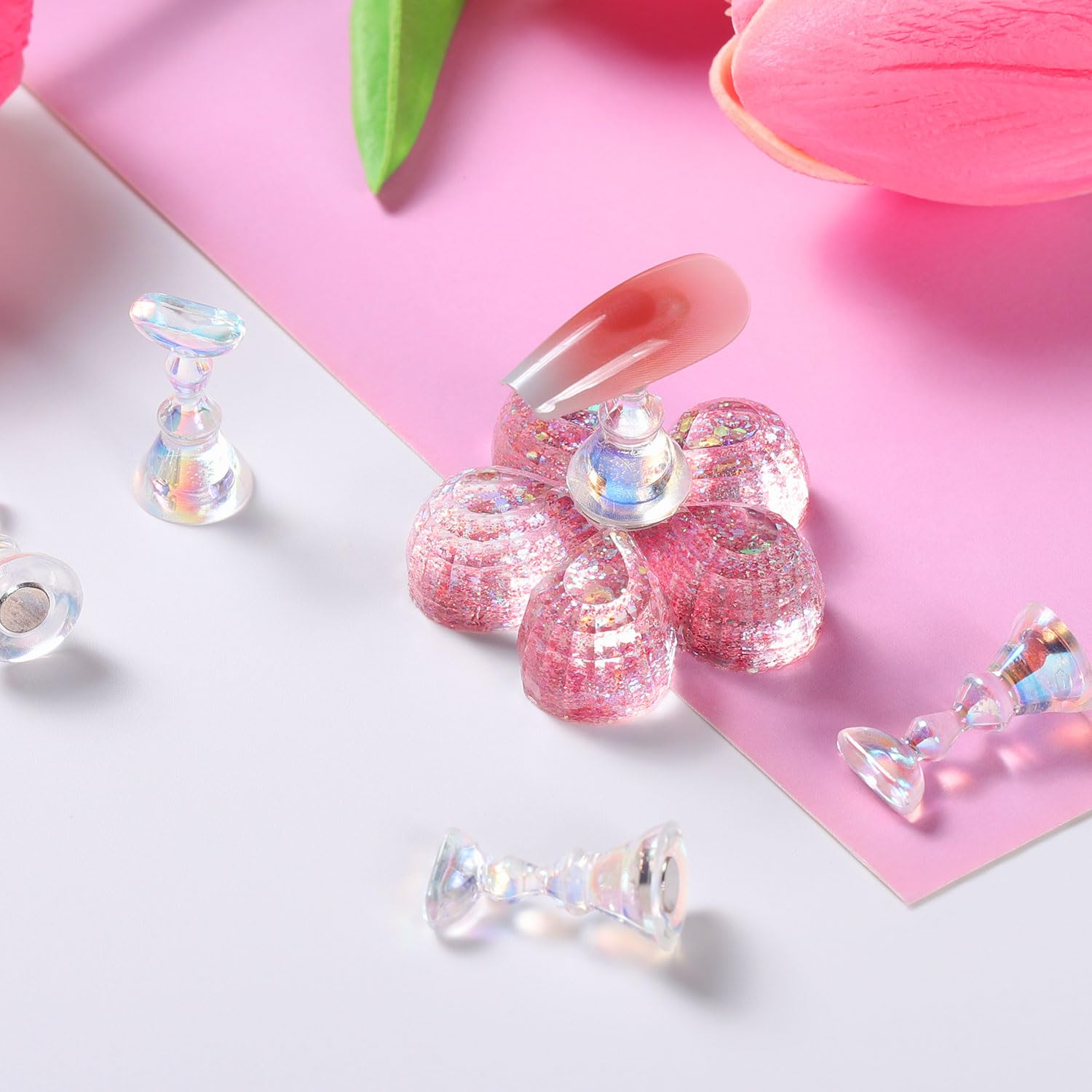 Nagelhalter Aus Acryl – Magnetischer Übungsständer Mit Knete Für Nail Art & Maniküre (Rosa Transparent)