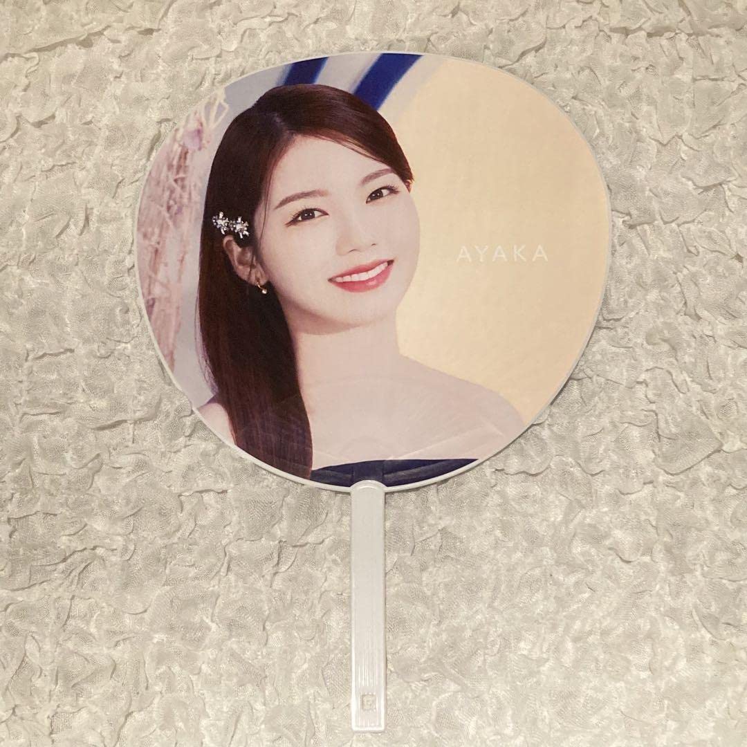 NiziU AYAKA アヤカ　うちわ　12本セット NiziU AYAKA アヤカ うちわ 12本セット angieseoul_ij081-83