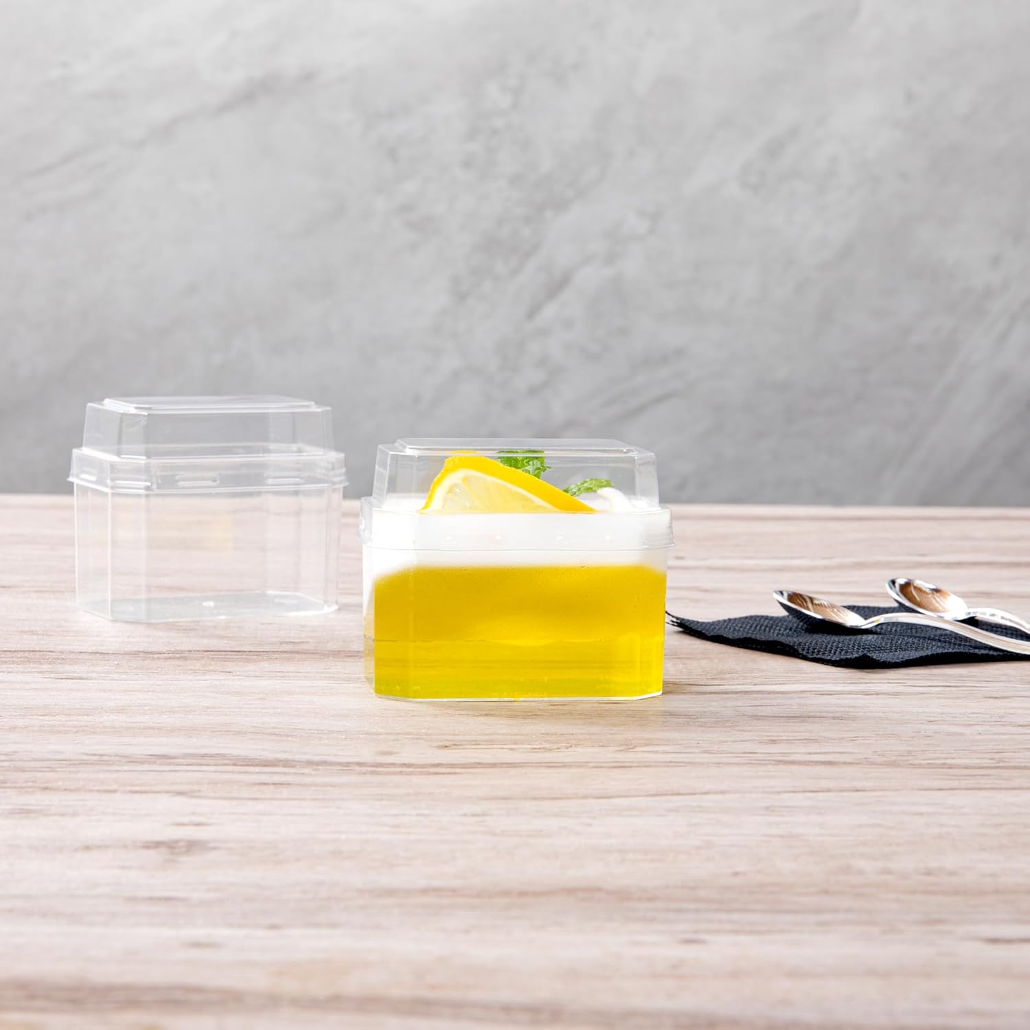 Restaurantware Mini Serve 3.4 Ounce Rectangle Dessert Cups, 100 Disposable Pudding Cups With Lids - Durable, Stackable, Clear Plastic Parfait Cup With Lids, For Dessert Take Out And Delivery Orders