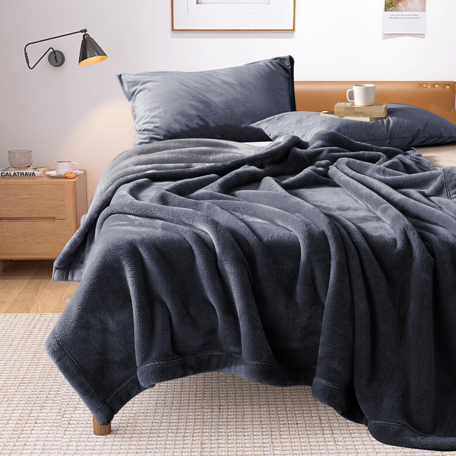 YISURE Waterproof Blanket