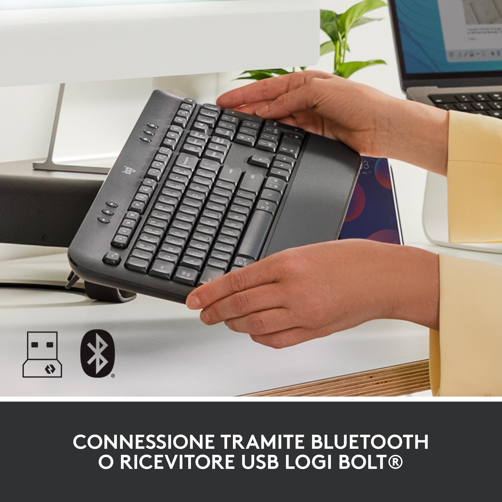 Logitech Signature K650, Tastiera Poggiapolsi Wireless Full-size con Bluetooth BLE o Ricevitore USB Logi Bolt, Tasti Smorzati e Tastierino, Compatibile con PC/Windows/Mac, Italiano QWERTY - Grigio