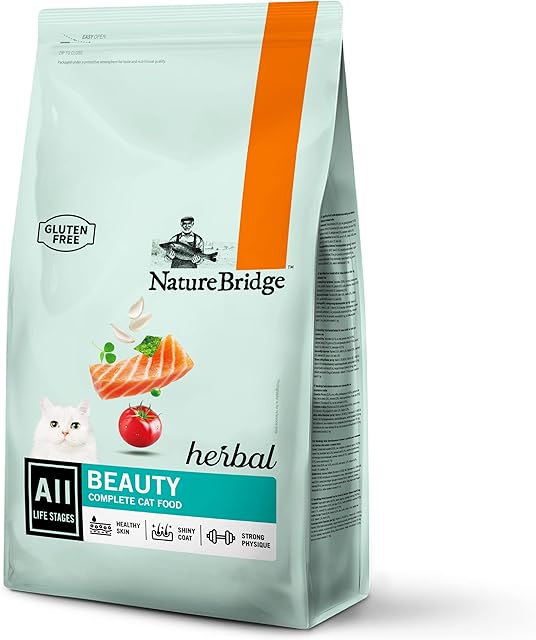 Dry Cat Food Biscuits Cat Food Dry 2kg /800g NatureBridge Skincare & Shiny coat & Strong Physique,Complete Food, Chicken, All Life Stages (800g)
