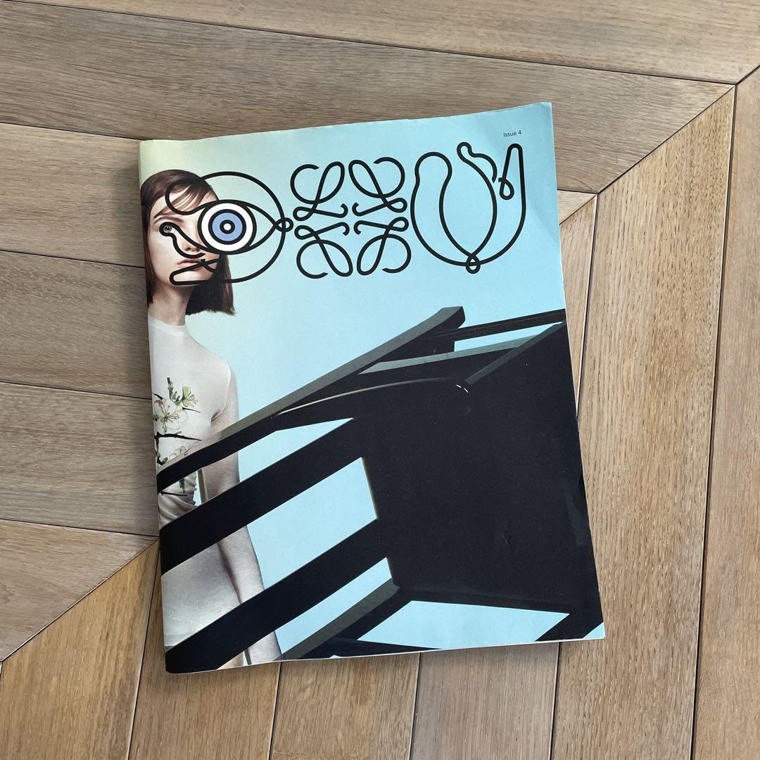 LOEWE BOOK ロエベ 非売品ビジュアルブック ロエベがジョナサン・アンダーソンの功績をまとめたヴィジュアル