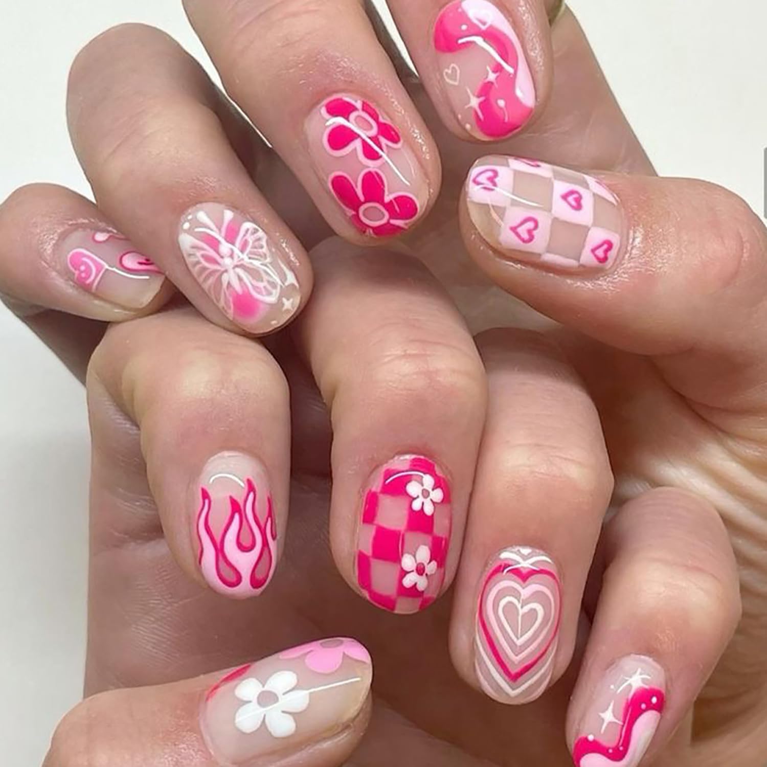 24Pcs Short Square Press on Nails Valentin's Day Fake Nails Cute False Nails with Heart Flower Butterfly Design Short Glue on Nails Glossy Valentins