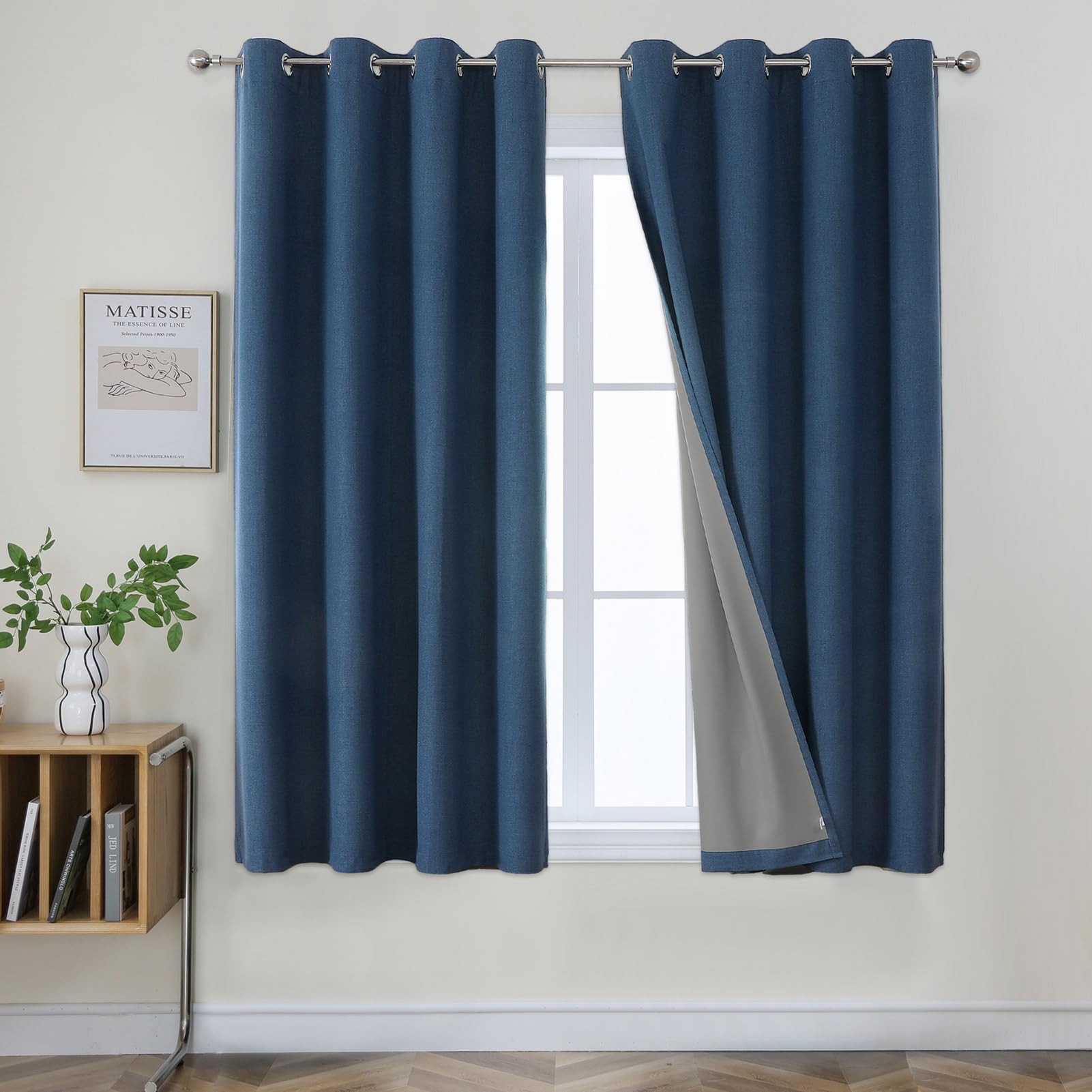 Joydeco 100% Tende Oscuranti per Interni 2 Pezzi, Lino Tende Termiche con Occhielli per Soggiorno Moderne, Cameretta Bambini, Camera da Letto Blackout Curtains(Blu Reale, 2xL117xA137)